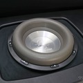 ハイエースで“もっと低音を！” パワードサブウーファーでは満足できず辿り着いた12インチの迫力［car audio newcomer］by custom & car Audio PARADA　前編