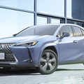 レクサスUX300hの「Shining Essence」