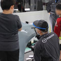 子どもたちが「当て板」で鈑金体験！ “本物”の道具や車両でチャレンジする姿にプロたちも熱視線…未来のクルマ社会を支える人材育成と、現場のプロの誇りを伝える二日間【ジュニアメカニック2026＠福岡】