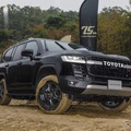 トヨタ ランドクルーザー300 GR SPORT（ハイブリッド車）