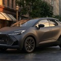 これカッコいいな！ マットブラックの新型トヨタ『C-HR』にSNS注目！「日本でも売ってほしい」の声 画像