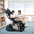 医療的ケア児/者向けのティルト・リクライニング付きモジュラー型車いす「Haluto」