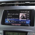 ヘッドユニットには音の良さと調整能力のレベルの高さで知られるカロッツェリアのサイバーナビXシリーズを用いる。