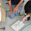 長野・飯田の中学2年生が、フレーム修正から溶接・塗装まで本格体験…「車社会を支える」仕事の尊さを知る