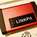 整備工場向けのデバイスとなる「LINKPit（リンクピット）」、より詳細な情報を吸い上げる汎用スキャンツールとなっている。