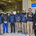 池田代表（右から2番目）とスタッフ。全員に修理作業に対する高い意識が共有・徹底されている