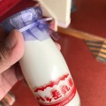 地元の牛乳の旧スタイルの瓶牛乳はつい手が伸びる。温泉に入浴した後は、ビタミンも豊富な牛乳を飲むのは理にかなった行動だ。