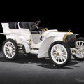 1903年型メルセデス・シンプレックス40PS、4シーター・トノー車体。写真は貴重な現存車。