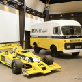 ルノーのタイプフェイス、1978年～。F1マシンは更新前。