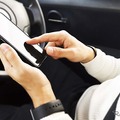［車内で音楽は何で聴く？］クルマWi-Fiの選択肢を考察