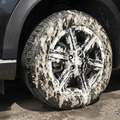 タイヤに付着している表面の汚れと、ホイールのダストや汚れをしっかりと落としてくれる