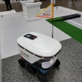 三菱電機が導入を進めるCartkenの自動配送ロボット