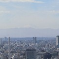 若干かすんではいたが富士山が見えるオフィス