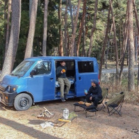 「FOLKWOOD VILLAGE 八ヶ岳」にキャンピングカー常設の車中泊体験プラン登場 画像