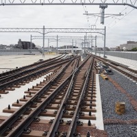 線路を歩く！ 高架開業前の西武鉄道・東村山駅で「レールウォーク」 画像
