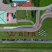アルファロメオ創立115周年、特別イベントを6月22日開催…115台の「車文字」などで祝う 画像