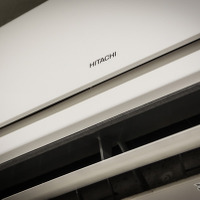 日立、国内「白物」家電の売却検討、IT・インフラ関連などに集中へ［新聞ウォッチ］ 画像