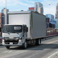 中型・大型トラックに25%の追加関税、トランプ米大統領が表明［新聞ウォッチ］ 画像