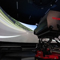ホンダ栃木四輪開発センターのドライビングシミュレーターで酔わなかった話 画像
