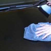 水アカ＆ウォータースポット対策！ 純水洗車とケミカル選びで愛車の艶を守る～Weeklyメンテナンス～ 画像