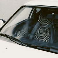 ポルシェ、ペピタやタータンなど歴史的シート生地を復刻…旧車のレストアを支援 画像