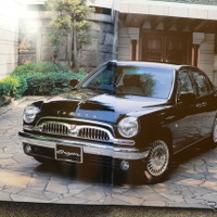 初代クラウンをモチーフに“センチュリーの匠”が仕上げた、たった1000台の高級車【懐かしのカーカタログ】 画像