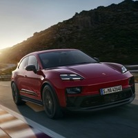 ポルシェ世界販売10％減、電動車比率は34.4％に拡大…2025年 画像