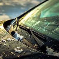 フロントガラスを60秒で解氷、エネルギー消費も95%削減…EV向け解氷技術にバイコーの電源モジュール採用 画像