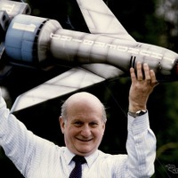 自衛隊のメカにサンダーバードの影響？ 防衛大学校教授が語る 画像