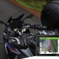 猛暑に強い、バイク用ナビのの最新モデル『zūmo XT3』登場　価格は9万9800円…ガーミン 画像