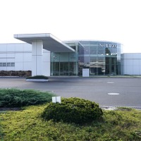 日産、国内5工場で早期退職募集、1800人の事務職が対象［新聞ウォッチ］ 画像