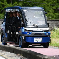 ブリヂストンの空気不要タイヤ「AirFree」…全国初の社会実装へ、東近江市の自動運転車両に採用 画像