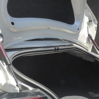 「86/GR86/BRZ」トランク用フードダンパーを発売、AERO SPEEDウイング装着車向け…ブリッツ 画像