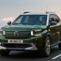 新型シトロエン、輸入Bセグ唯一の7人乗りSUV『C3エアクロス ハイブリッド』　399万9000円から 画像