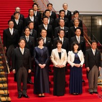 高市内閣の支持率急落、読売57%、日経58%、共同通信53.7%［新聞ウォッチ］ 画像