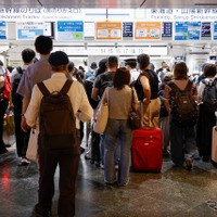 お盆期間の鉄道・航空利用状況、九州新幹線除きJR各社は微増、全日空・日航は低調［新聞ウォッチ］ 画像