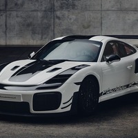 ポルシェ伝説の「フラットノーズ」1台限りで復活…『911 GT2 RS』をベースに約3年かけて製作 画像