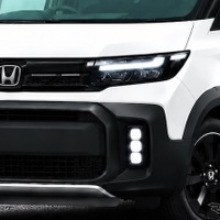 ホンダ『フリード』は次の改良でどう進化する？…「クロスター BLACK STYLE」登場か！？ 画像