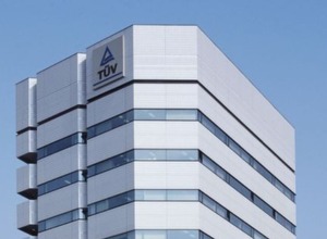 テュフ、鈑金塗装工場認証に「シルバー」カテゴリー新設…小規模な自動車修理工場が導入しやすい監査内容 画像