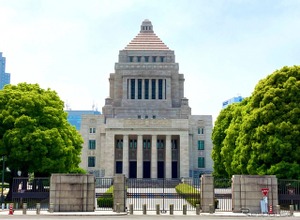 参院選、自公惨敗で参院も少数与党に、ガソリン暫定税率早期廃止も［新聞ウォッチ］ 画像