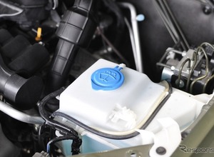 撥水タイプは混ぜるな危険？ 高機能ウォッシャー液の選び方と注意点～Weeklyメンテナンス～ 画像