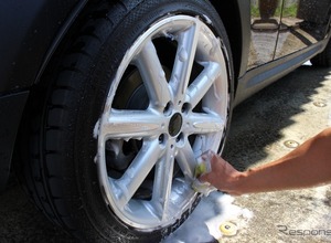 洗車しても締まらない…その原因は足元だった！ 冬の汚れを落として愛車の印象を変える方法 画像