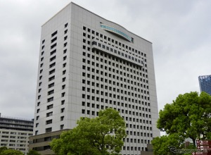 神奈川県警本部長が謝罪、虚偽の速度違反2700件取り消し、反則金3500万円返還へ［新聞ウォッチ］ 画像