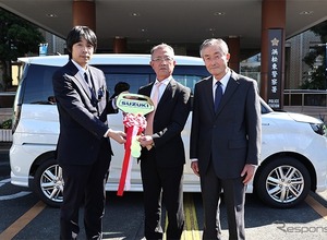 スズキ、静岡県交通安全協会浜松東地区支部に交通安全指導車を寄贈…『ソリオ』ベース 画像