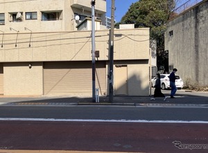 ガードレールが変！ み、短っっ…東京墨田区 画像