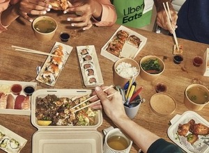 Uber Eats、富士山周辺や諏訪湖エリアなど新潟・長野・山梨の12市町村でサービス開始 画像