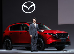 マツダ『CX-5』新型で国内再建へ、毛籠社長「機能と価値のバランスがいい自信作」［新聞ウォッチ］ 画像