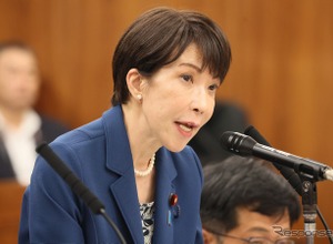 高市首相、ガソリン補助金見直し示唆「必要に応じ、柔軟に検討」［新聞ウォッチ］ 画像