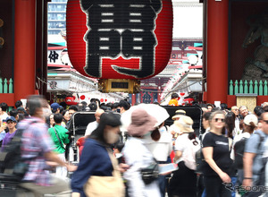 上半期の訪日客2108万4800人、コロナ禍以来の前年割れ、中国人56.4%減［新聞ウォッチ］ 画像