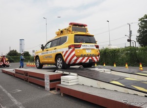［現場見学］道路啓開！ 首都高が地震防災訓練を実施…ゴージャッキや軽量素材が活躍、“特車”も登場 画像